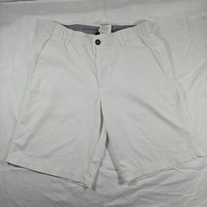 Under Armour Men's Cream Flat Front Shorts